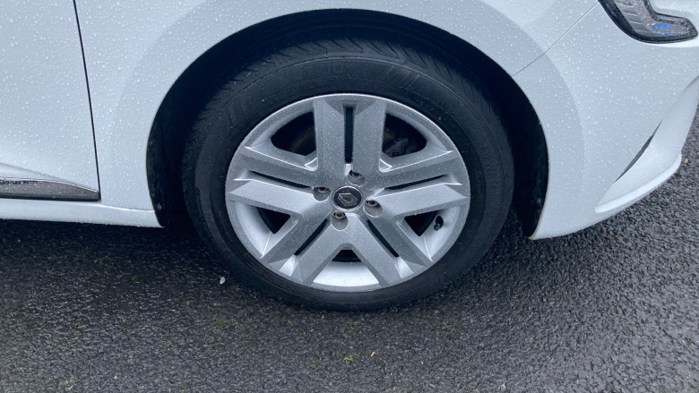 Renault Clio 1.0 TCe 100 Play 5dr Petrol Hatchback